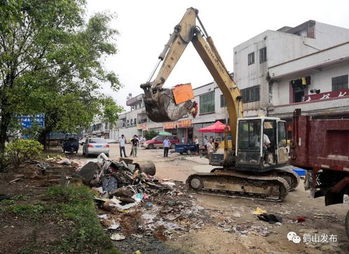 鶴城鎮(zhèn)325國(guó)道兩側(cè)建筑物全面拆除工作正式啟動(dòng)